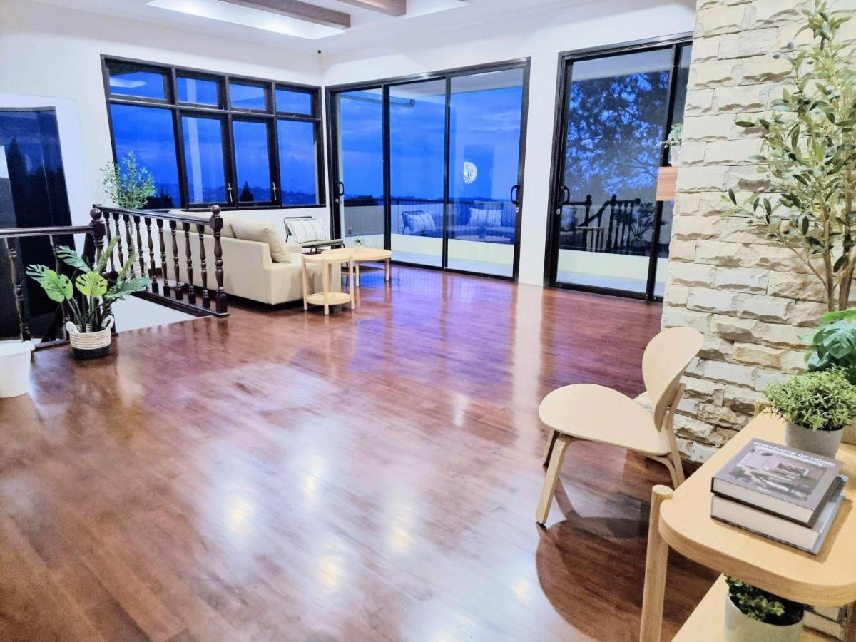 Cottonwood Exclusive Villa @Lembang Asri - Jacuzzi Playground Netflix Billyard エクステリア 写真